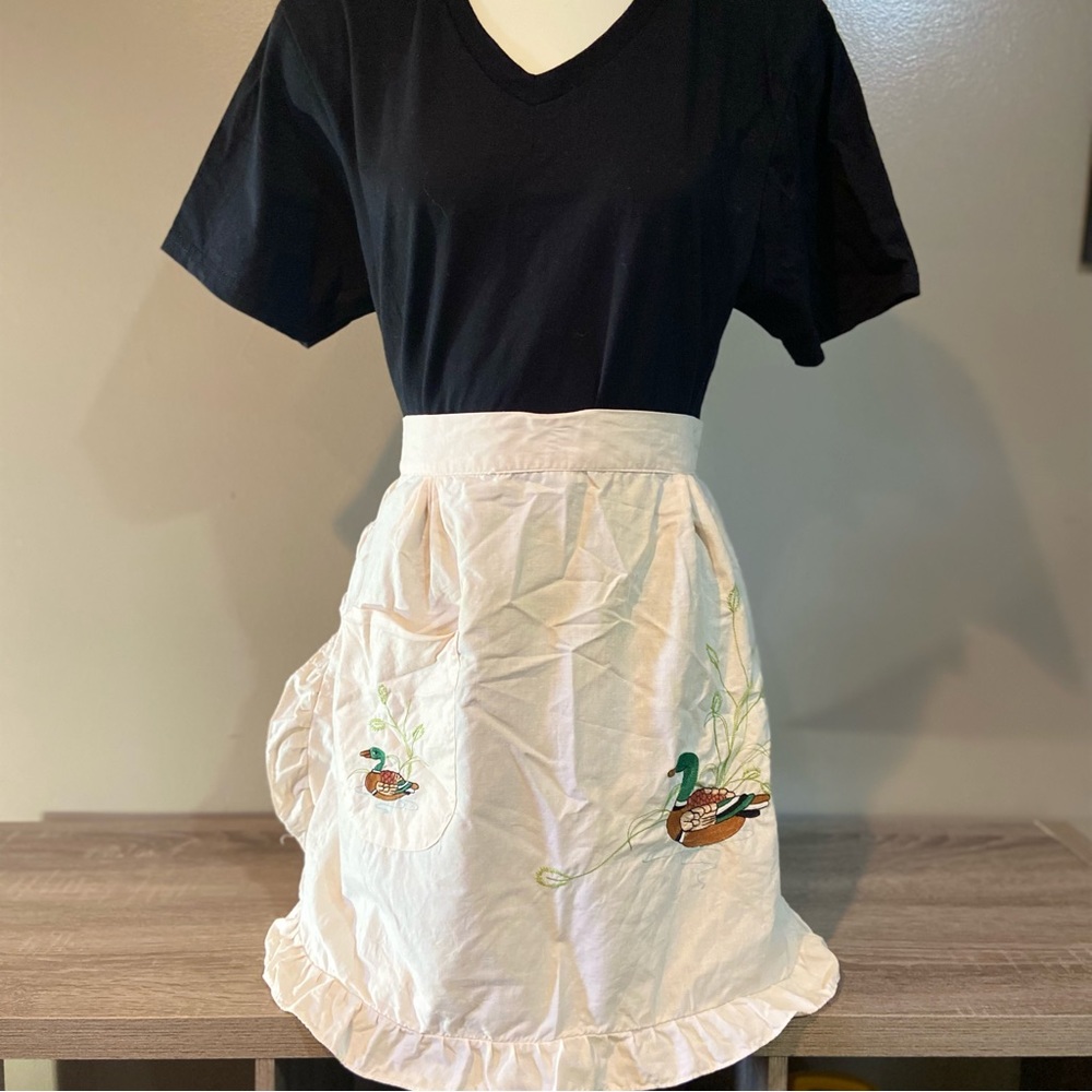 Vintage Embroidered Mallard Duck Half Apron